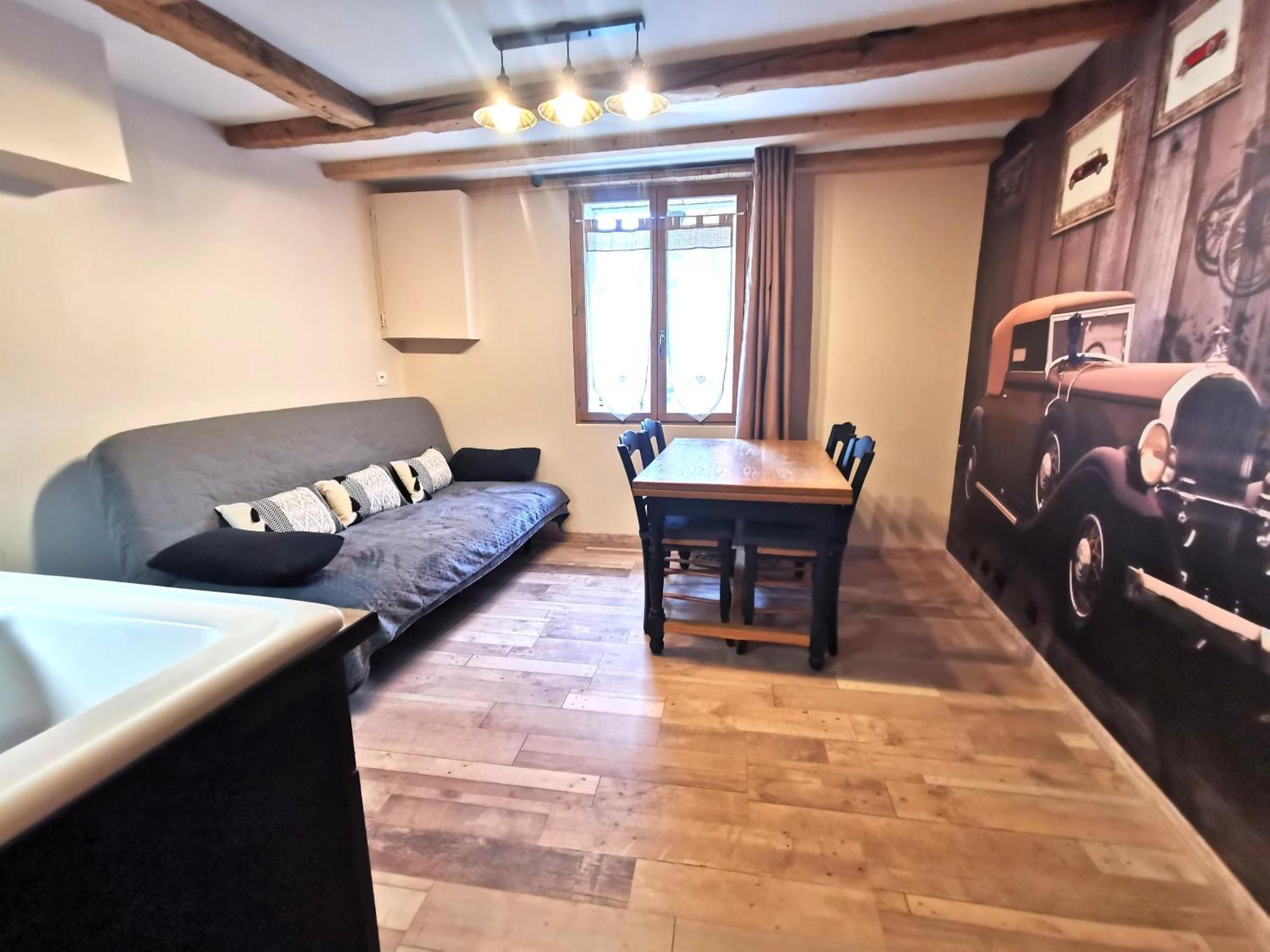 Le Vieux Tacot Avec Garage Apartment Le Puy-en-Velay Exterior photo